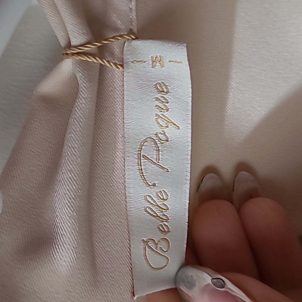 Belle Poque Cream Colored Crop Blouse - Picture 4 of 5